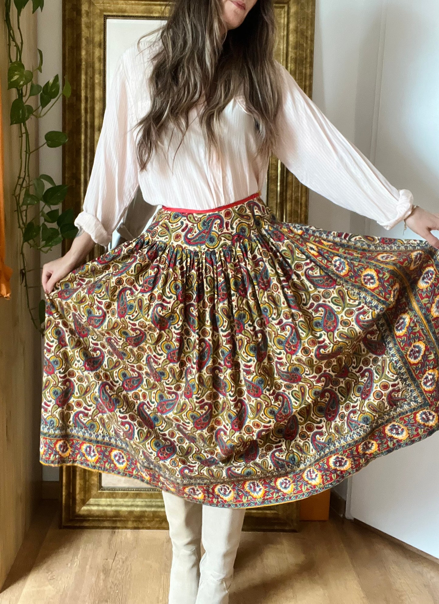 70s paisly Pandora