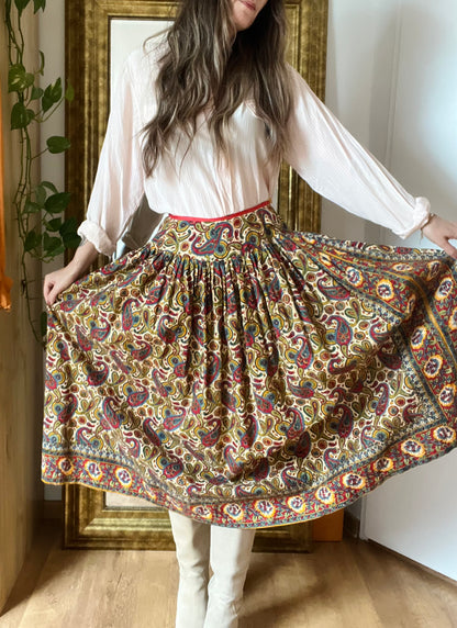 70s paisly Pandora