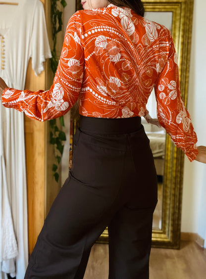 Olga orange seventies shirt